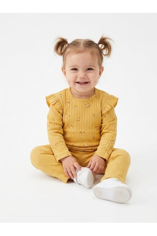 HelloBaby Pamuklu Fırfır Detaylı Fitilli 2li Kız Bebek Takım Hardal