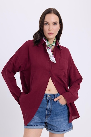 Tudors Kadın Oversize Geniş Kesim %100 Pamuk Müslin Kumaş Uzun Kollu Cepli Dokulu Bordo Gömlek-36982 Bordo
