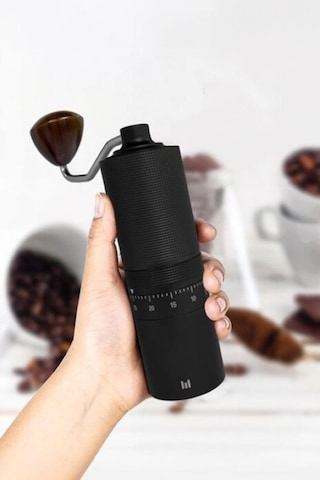 Macnoa Macgrind Craft Siyah, Titanyum Bıçaklı Manuel Kahve Öğütücü Kahve Değirmeni & Öğütücüler