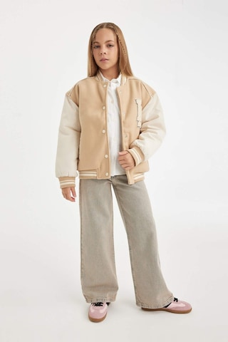 DeFacto Kız Çocuk Kolej Yaka Çıtçıt Kapamalı Çift Cepli Bomber Mont Ceket C5409A824AUBG765 Bej