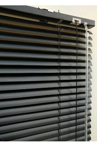 Gül&sem Perdecilik Metal Jaluzi 25 Mm Siyah