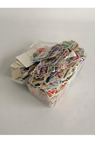 Damgalı Dünya Pulu Lotu 490-550 Gram - Yabancı Posta Pulu