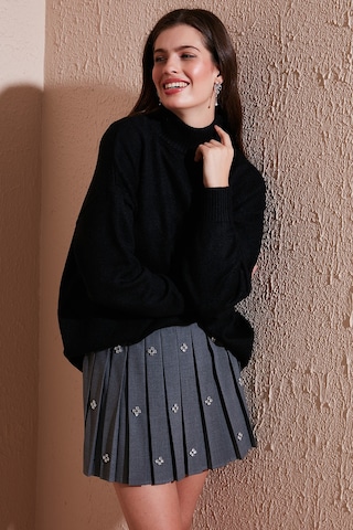 Lela Premium Oversize Fit Balıkçı Yaka Yumuşak Dokulu Triko Bayan Kazak 680Kz00469 Siyah