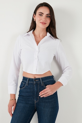 Lela Pamuk Karışımlı Slim Fit Uzun Kollu Crop Bayan Gömlek 6777336 Beyaz