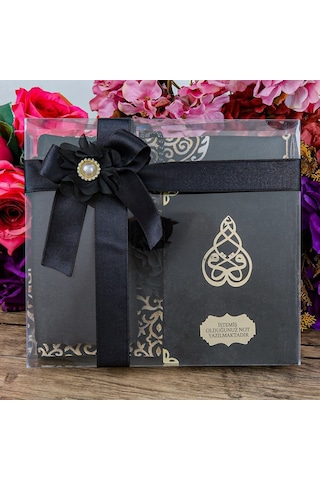 Hediyelik Kadife Kaplı Yasin Kitabı, Seccade, Şal, İnci Tesbih, Asetat Kutulu 26 23 Set - Siyah