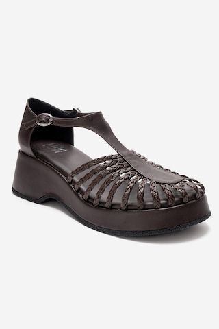 Luvishoes Barry Kahverengi Örgü Detaylı Kadın Dolgu Topuklu Sandalet Kahverengi