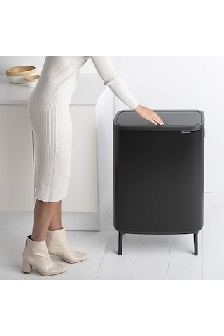 Brabantia Çöp Kutusu 60 Lt Bo Touch Dokunmatik Kapak Matt Siyah 1 Siyah