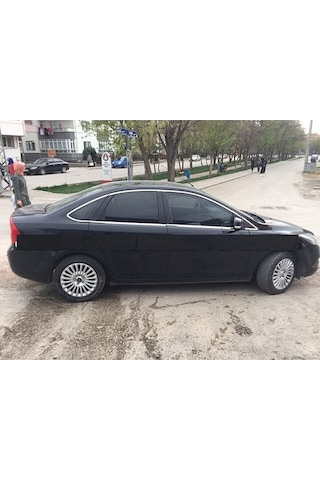 Ford Focus 2 Sedan Uyumlu Krom Cam Çıtası Seti 4432516245