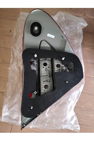 Mercedes W211 Sağ Stop Ledli Avantgarde Stop Takımı Ulo 06-99