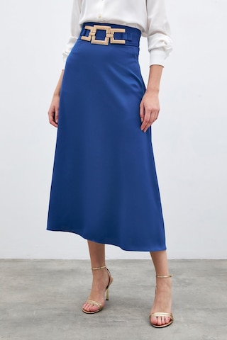 Sateen Bel Aksesuarlı Saten Krep Etek - Sax Mavi-135690 Saks Mavi