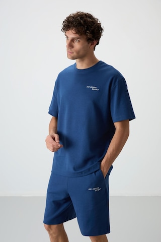 Tommy Life Parlament Pamuklu Kalın Yumuşak Dokulu Oversize Fit Nakışlı Erkek Şort Takım - 85250 Lacivert