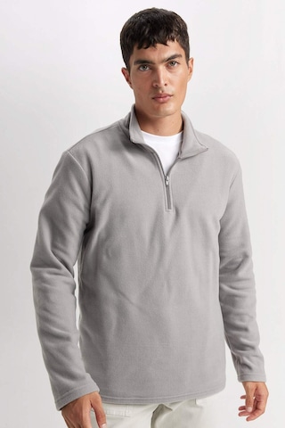 DeFacto Gri Tüylenme Yapmayan Soğuk Geçirmez Regular Fit Dik Yaka Fermuarlı Polar Sweatshirt Y3996AZNSGR307