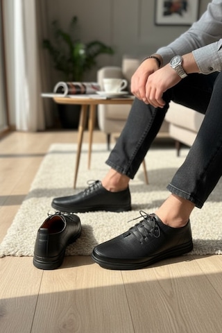 Enoch Hakiki Deri Siyah Delikli Detaylı Erkek Sneaker Ortopedik Taban Siyah