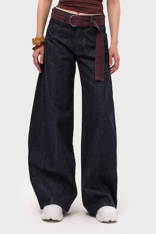 Itsbasic Kadın İndigo Selvedge 7s6-50 Barrel Fit Kemer Detaylı Tasarım Denim Jean