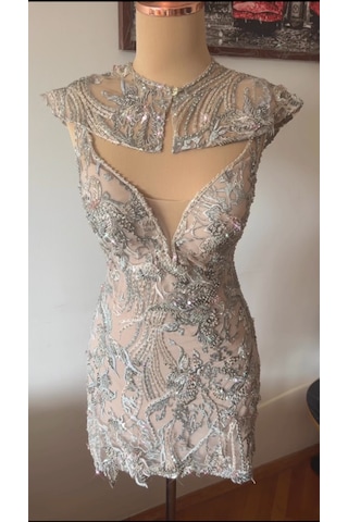 Chica Rosa Fashion Pelerinli Kristal İşlemeli Askılı Mini Elbise Gri - Mavi