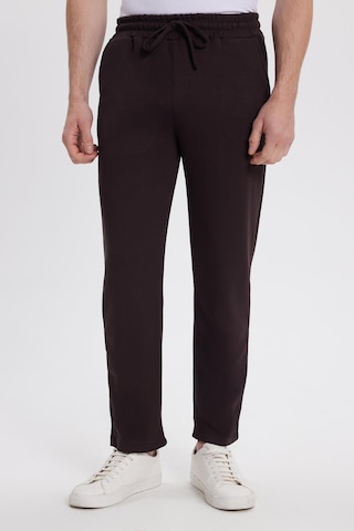 Tudors Erkek Slim Fit Dar Kesim Beli Bağcıklı 3 Cepli Geniş Paça Koyu Kahve Eşofman Altı-41912 Koyu Kahve