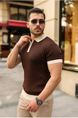 Veraura Lifestyle Erkek Yaka Ve Kol Detaylı Fermuar Yakalı Çizgi Desen Kısa Kollu Triko Tişört Kahverengi