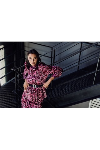 Serpil Exclusive Leopar Desenli Bel Kemerli İki Parça Takım Cesur Ve Modern Stil Fuşya