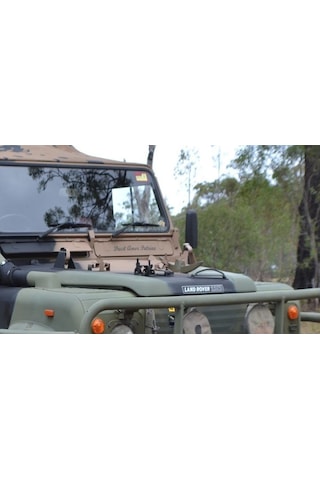 Land Rover 110 Yazı