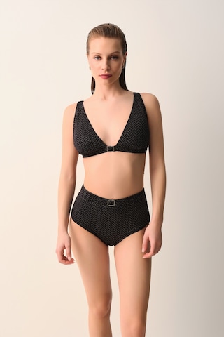 Suwen Montana V Kesim Üçgen Balensiz Bikini Üst Sb26515920920 Siyah