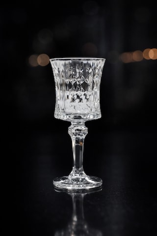 Grandora 6 Lı Ayaklı Cam Kahve Yanı Bardağı 140 Ml Şık Kesme Desenli Su, Meşrubat, Ikram Bardağı Flüt Bardak Şeffaf