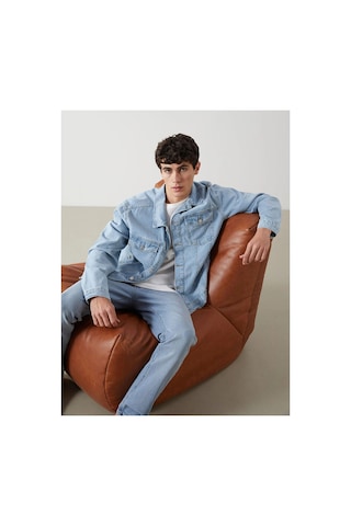 LC Waikiki Lcw Jeans Standart Kalıp Erkek Jean Ceket Lıght Indıgo Rod