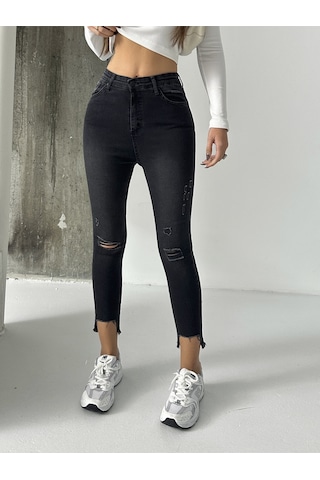 Kadın Paça Lazer Yırtık İşlemli Kot Dar Paça Siyah