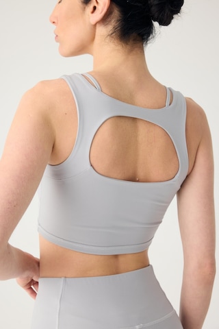 Normal People Nyra - Spor Bra / Şeftali Dokulu Peach Skin Kumaş Gri