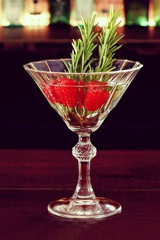 Diamond 440099 Ayaklı Martini Bardağı 6'lı 238 Cc