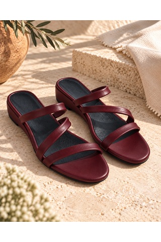 Yeo Leather Hakiki Deri Kadın 3 Bant Sandalet 3cm Alçak Dolgu Topuk - Zamansız Tasarım Bordo