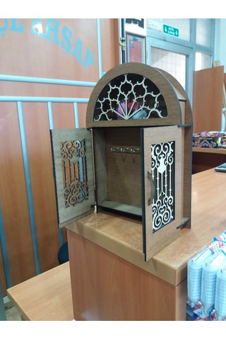 Antik Retro Vintage Kapaklı Kancalı Dekoratif Anahtar Dolabı Kahverengi