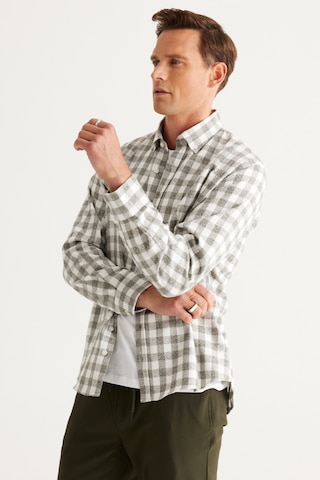 AC&Co / Altınyıldız Classics Erkek Ekru Hakı Comfort Fit Rahat Kesim Düğmeli Yaka Flanel Oduncu Gömlek Ekru - Haki