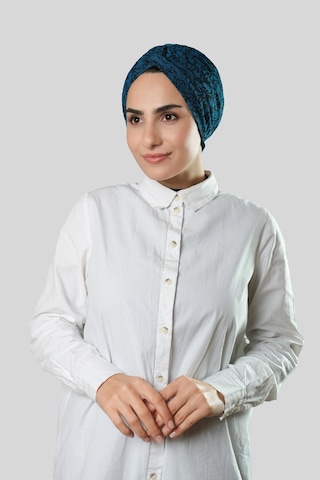 Petrol Mavisi Pratik Hazır Geçmeli Tesettür Bone Jakar Kendinden Desenli 1209 17 Petrol Mavisi