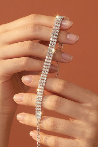 Valmont Accessories 16+2 Cm Ayarlanabilir Beyaz Taşlı Işıltılı 3 Sıra Su Yolu Kadın Bileklik Gümüş