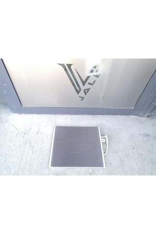 Bmw 5 Serisi A/c Radyatörü Yan Sanayi E39.09/97 -64538391647