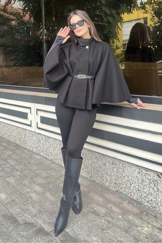 Butik Siyah Kemerli Kaşe Panço