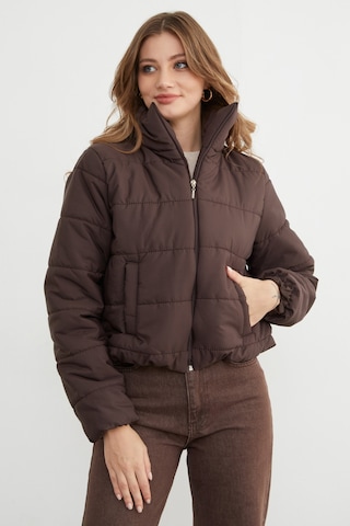 Fullamoda Beli Lastikli Crop Şişme Mont Kahve