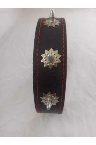 Kozaklı Deri El İşlemeli Çivili Dikenli Köpek Tasması Siyah 60 x 4 CM Siyah