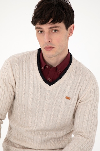 U.S. Polo Assn. Erkek Regular Fit V Yaka Taş Yaka Detaylı Kazak 50297083-VR049