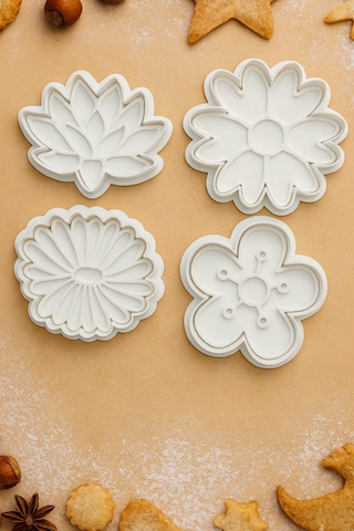 Çiçek Temalı Kurabiye Kalıbı Seti 4 Lü - Lotus, Papatya, Yonca, Daisy Şekilli Hamur Kalıbı Beyaz