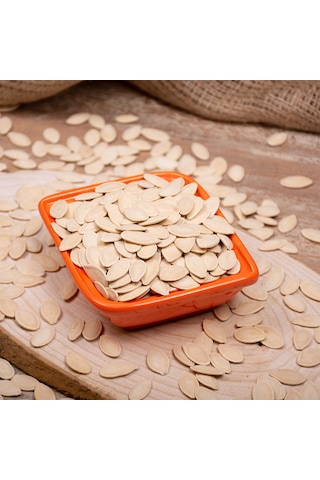 Kurtuluş Kuruyemiş Tuzlu Kavrulmuş İri Nevşehir Kabak Çekirdeği 500 G