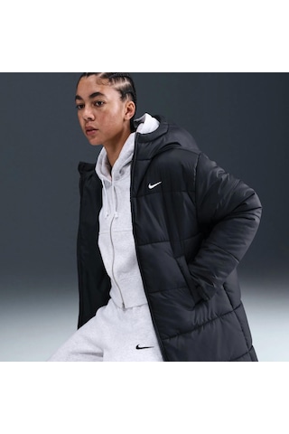 Nike Therma-fıt Synthetic Classic Parka Kadın Mont Hv4912-010 Siyah