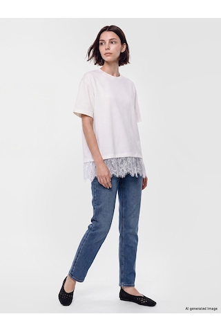 Lcw Modest Beyaz Dantel Detaylı Soft Touch Kadın Tişört