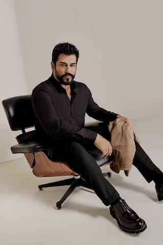 AC&Co / Altınyıldız Classics Erkek Sıyah-beyaz 2'li Pamuklu Kolay Ütülenebilir Slim Fit Dar Kesim Oxford Gömlek Paketi Siyah - Beyaz