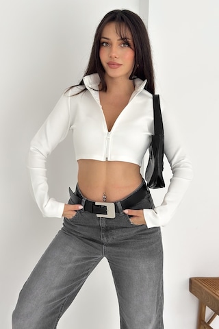 Kadın Fermuarlı Crop Ceket Dinamik & Modern Stil Beyaz