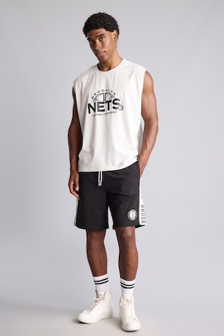 Defacto Nba Brooklyn Nets Yan Şeritli Standart Fit Şort H8284ax26aubk81 Siyah-bk81