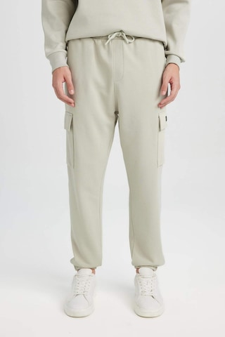 DeFacto Regular Fit Jogger Eşofman Altı Basic Düz Kargo Cepli Lastikli Paça D5252AX25SPKH494