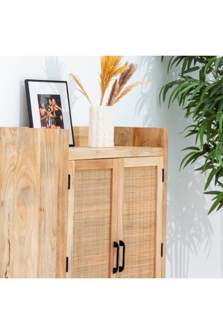 Evora Rattan Detaylı Masif Büfe Ceviz