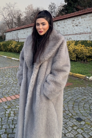 Açelyaokcu Premium Şal Yaka Mob Wife Suni Kürk Maxi Kadın Kaban Gri