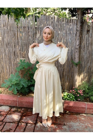 Butik Moda Etkm001 Üstü Bağlamalı Eteği Yandan Fermuarlı Takım Bej 001